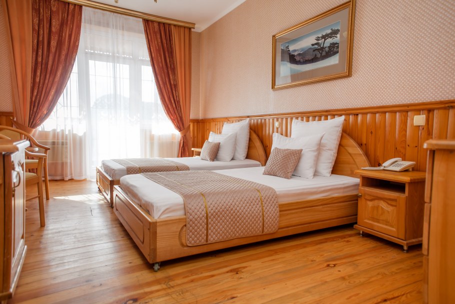 Юлия новый свет Крым гостевой дом