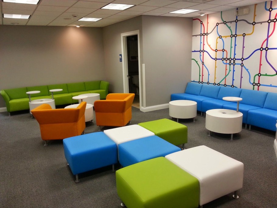 Мягкая мебель для коворкинга