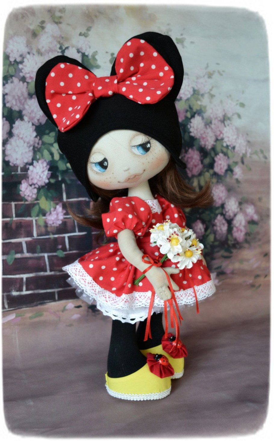 Текстильная кукла Микки Маус