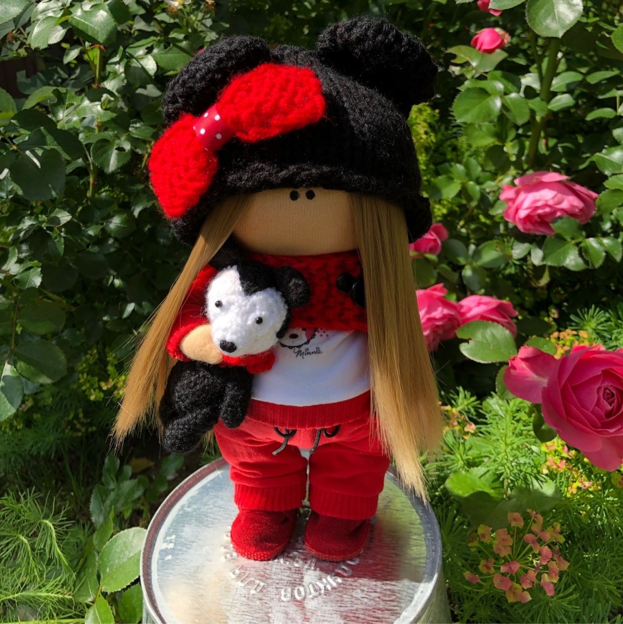 Текстильная кукла в стиле Минни Маус