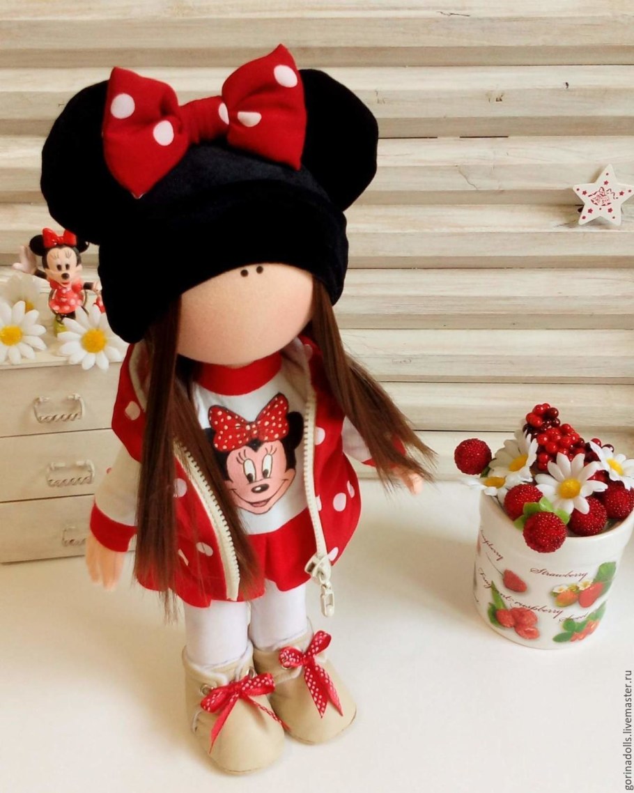 Интерьерная кукла Минни Маус
