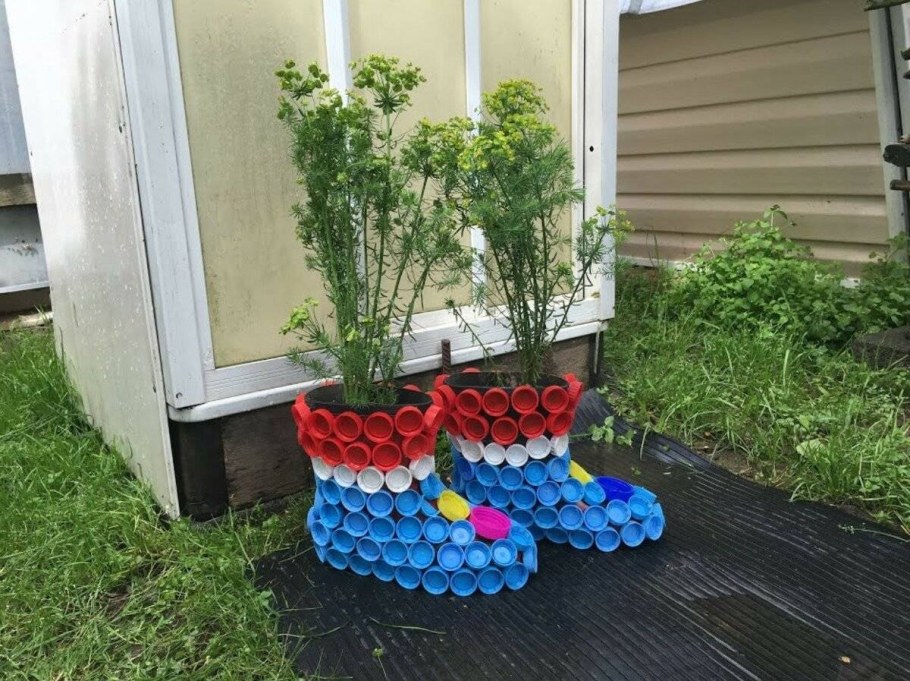 Потделка из пластиковой бутылке