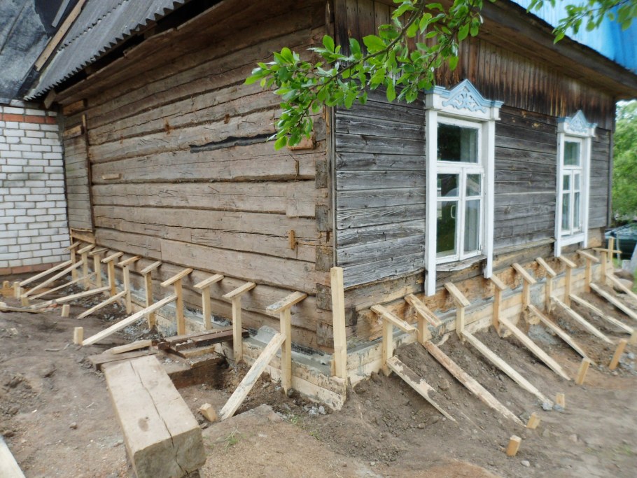 Реконструкция старого деревянного дома
