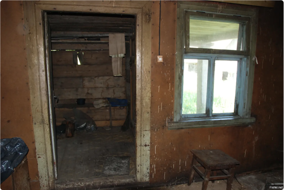 Старый деревенский дом внутри до и после