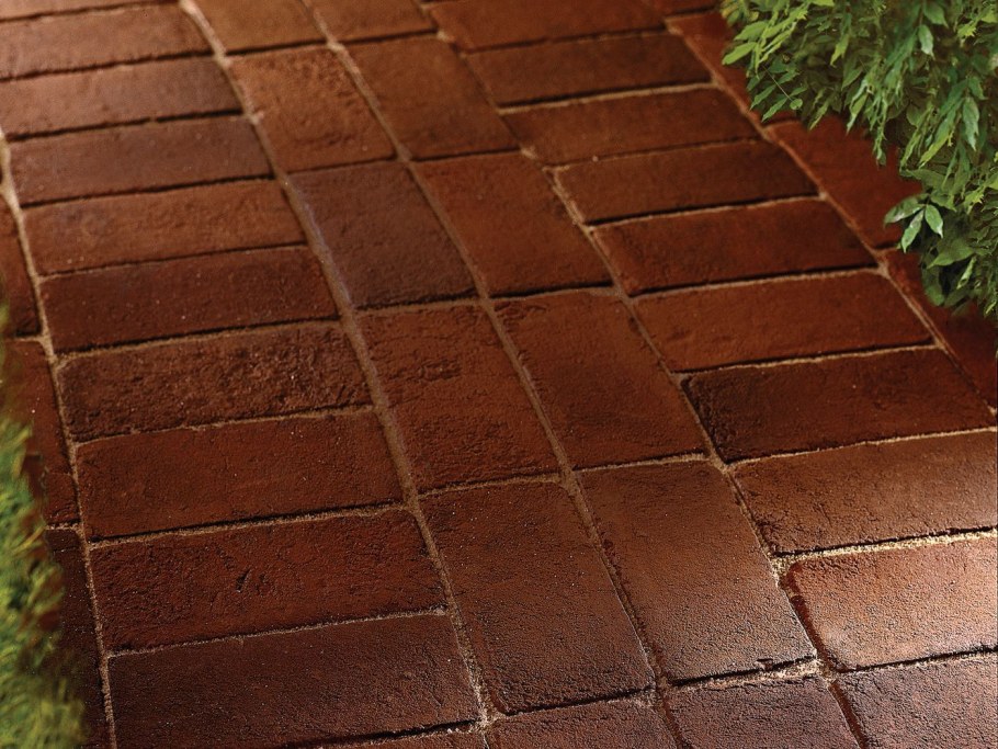 Дорожка из кирпича