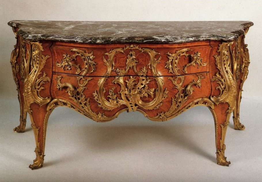 Антиквариат мебель