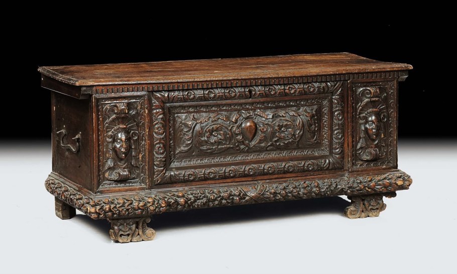 История мебели