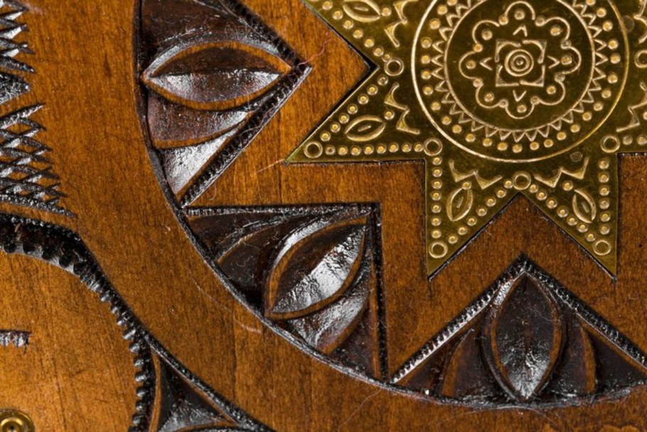 Инкрустации, интарсии, блочная мозайка,МАРКЕТИЙ