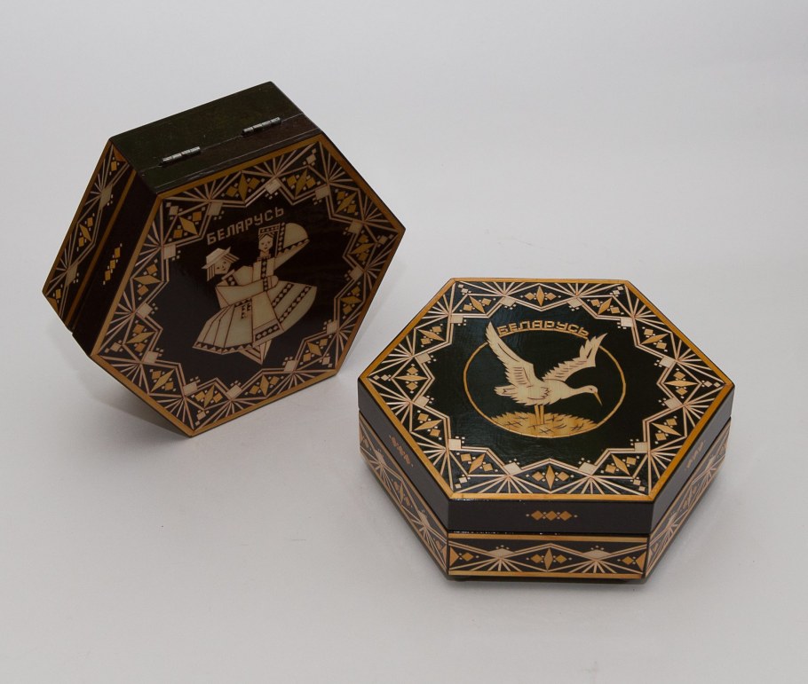 Инкрустация Маркетри