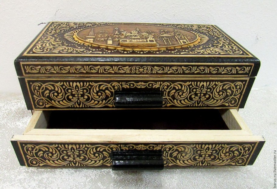 Инкрустация Маркетри шкатулка