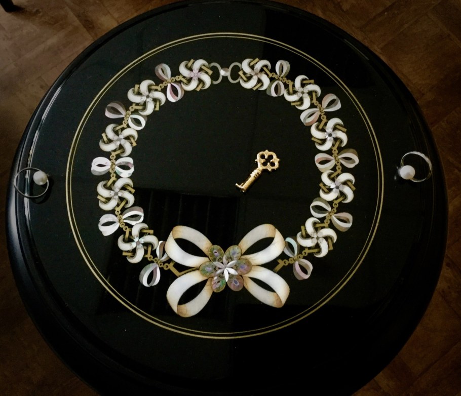 Световой короб с инкрустацией