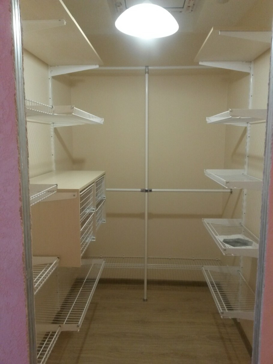 Отделка кладовки