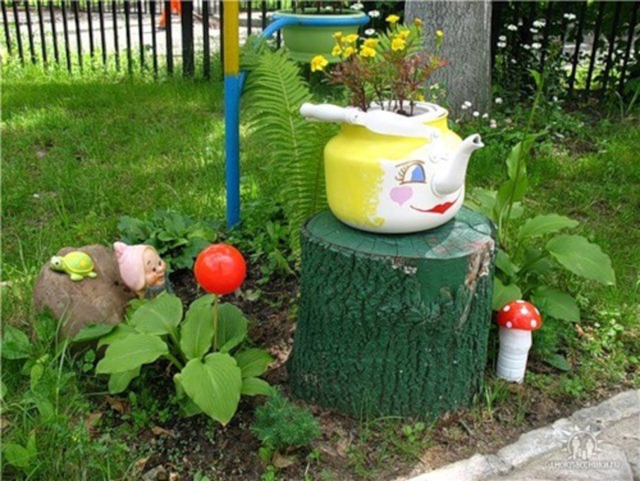Украшаем сад с минимальными затратами: как оформить дачный участок своими руками