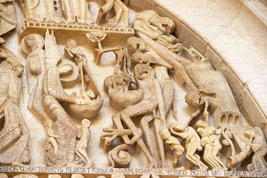 Тимпан церкви сен Лазар