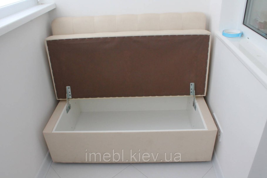 Скамья-сундук для балкона