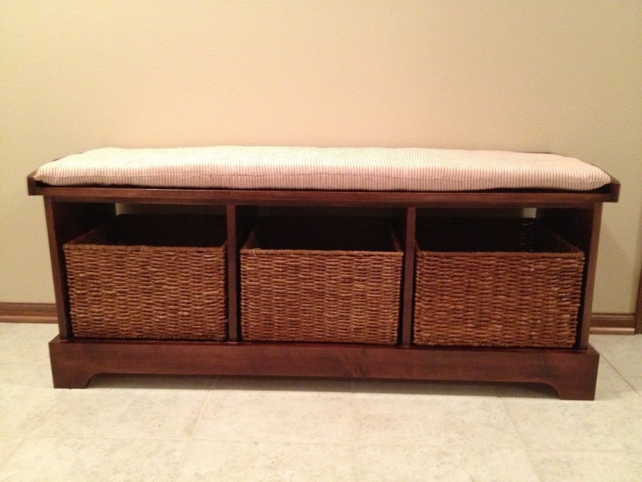 Скамья с ящиком на балкон