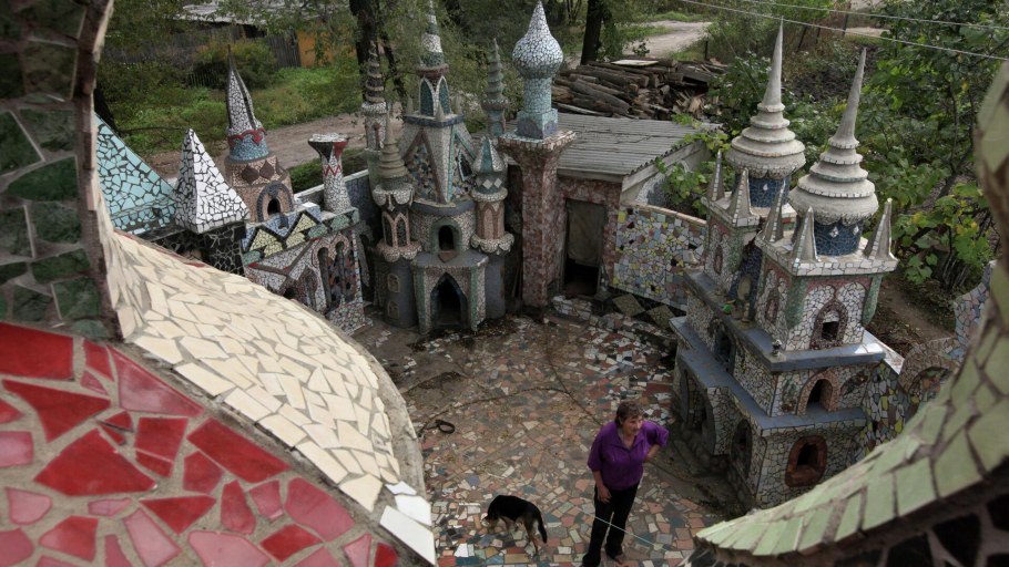 Замок из бетона