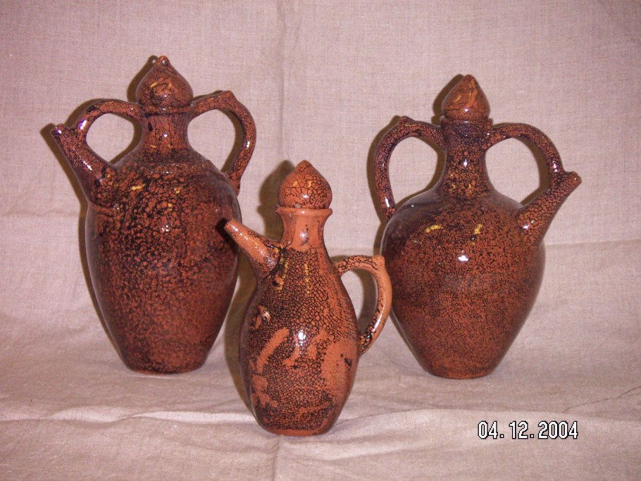 Глиняные горшки для цветов