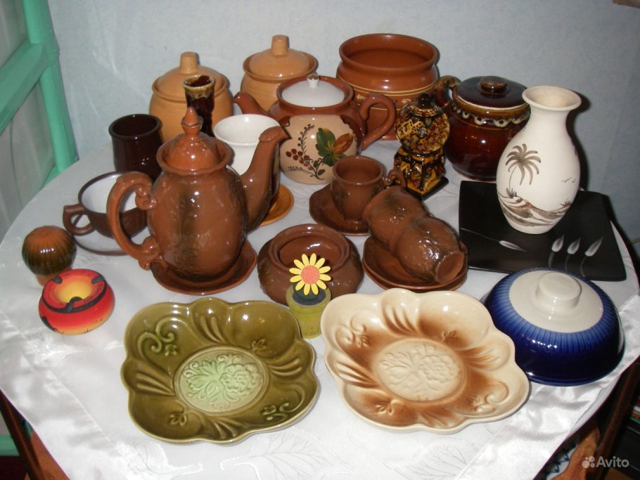 Композиция из глины