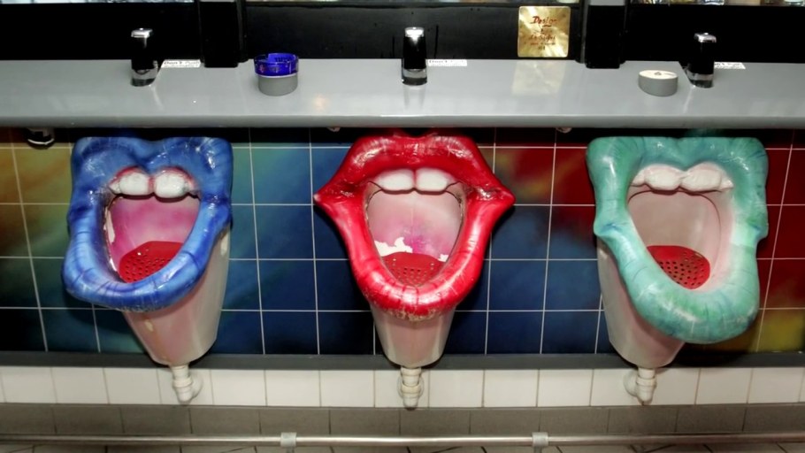 Писсуар прикол