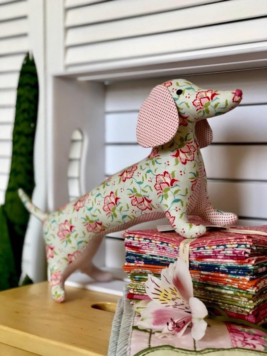 Интерьерные игрушки из ткани