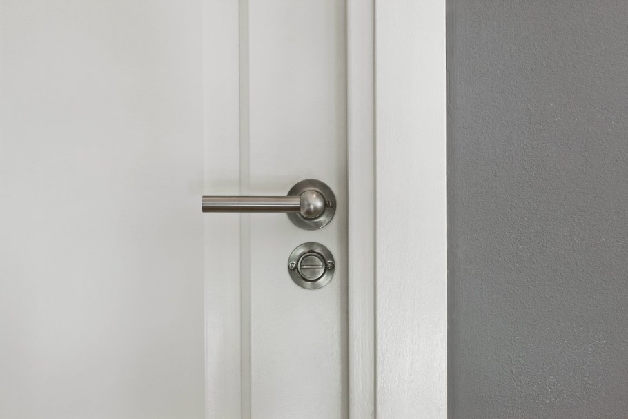 Дверная ручка а2510