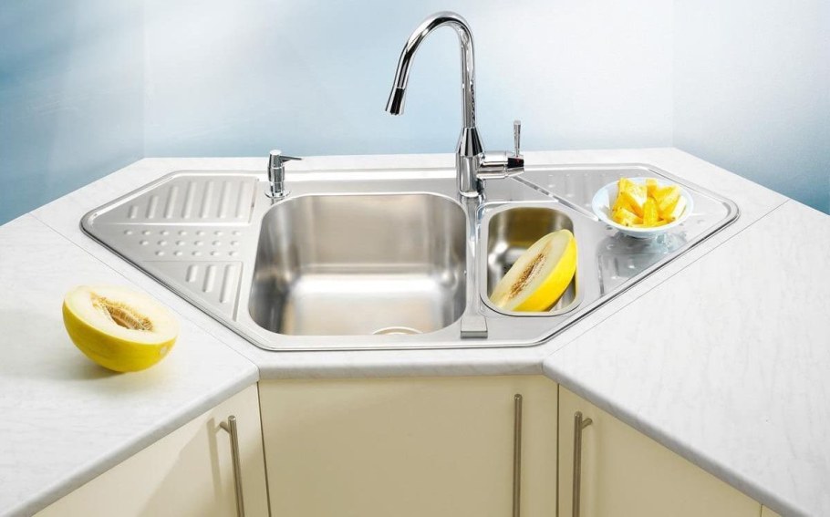 Мойка угловая 830х830