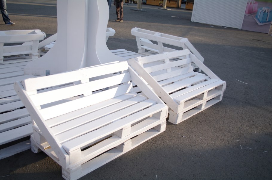 Мебель из паллет для беседки