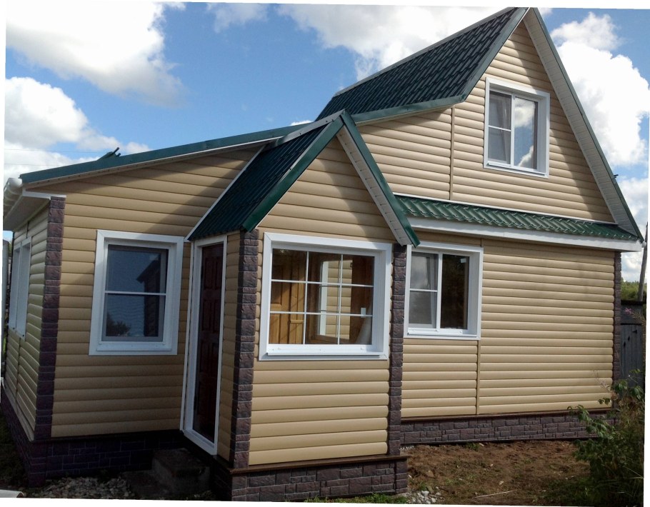 Домик обшитый сайдингом