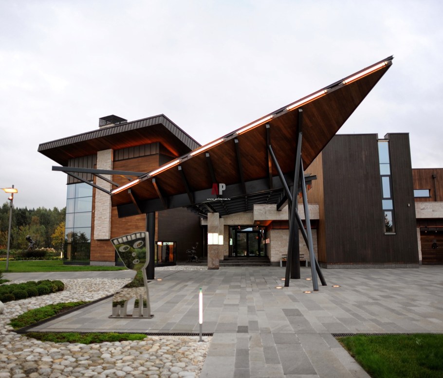 Скуратов здания в Москве