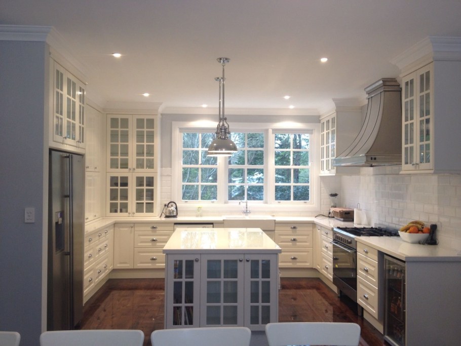 Кухня икеа с антресолями