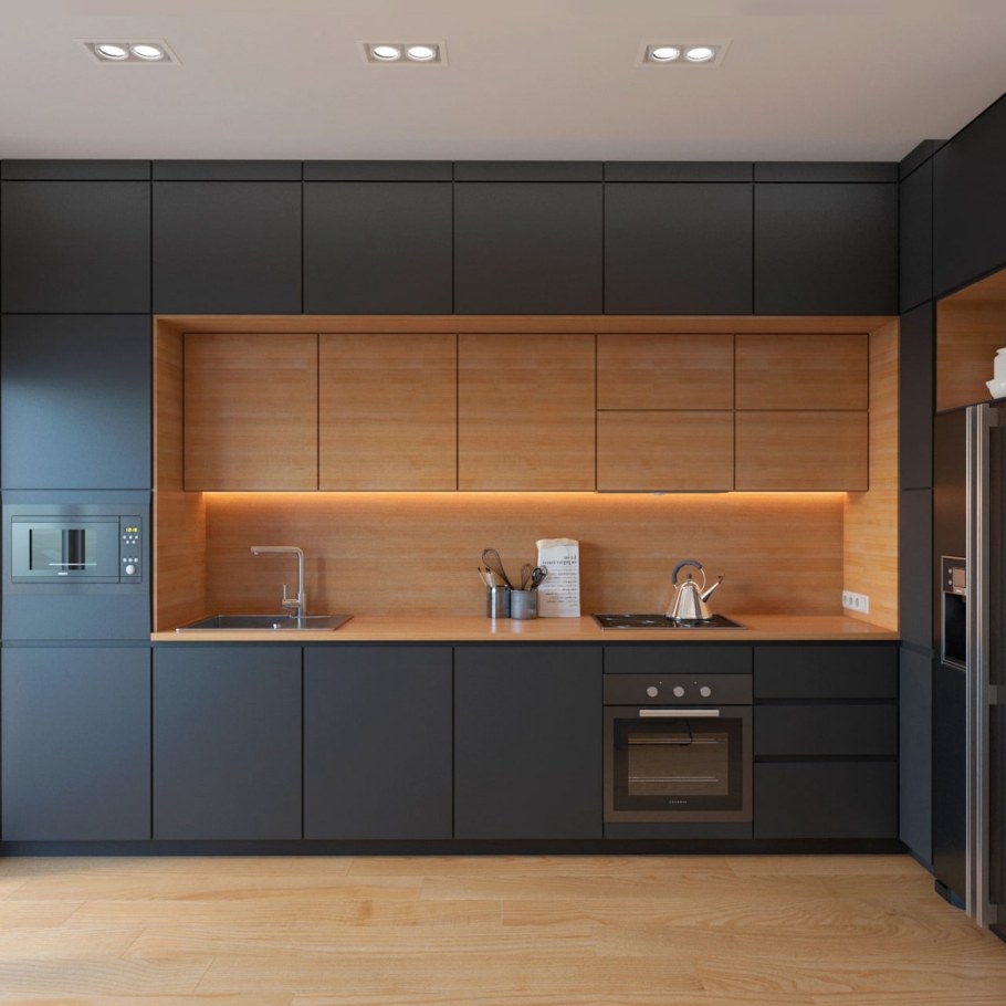 Маленькая кухня с высокими потолками