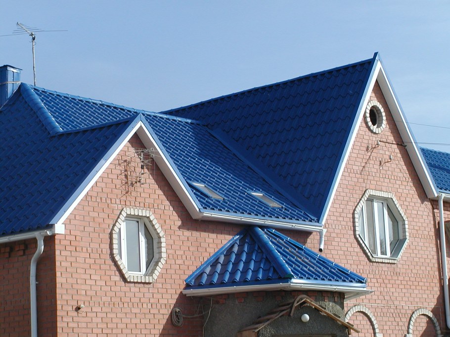 Купе-кроссовер Geely Tugella