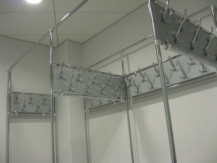 Вешалка настенная на 14 крючков вн14