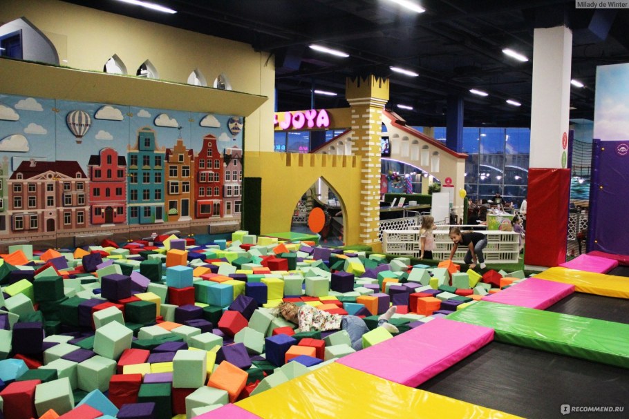 Лабиринт Шадринск развлекательный