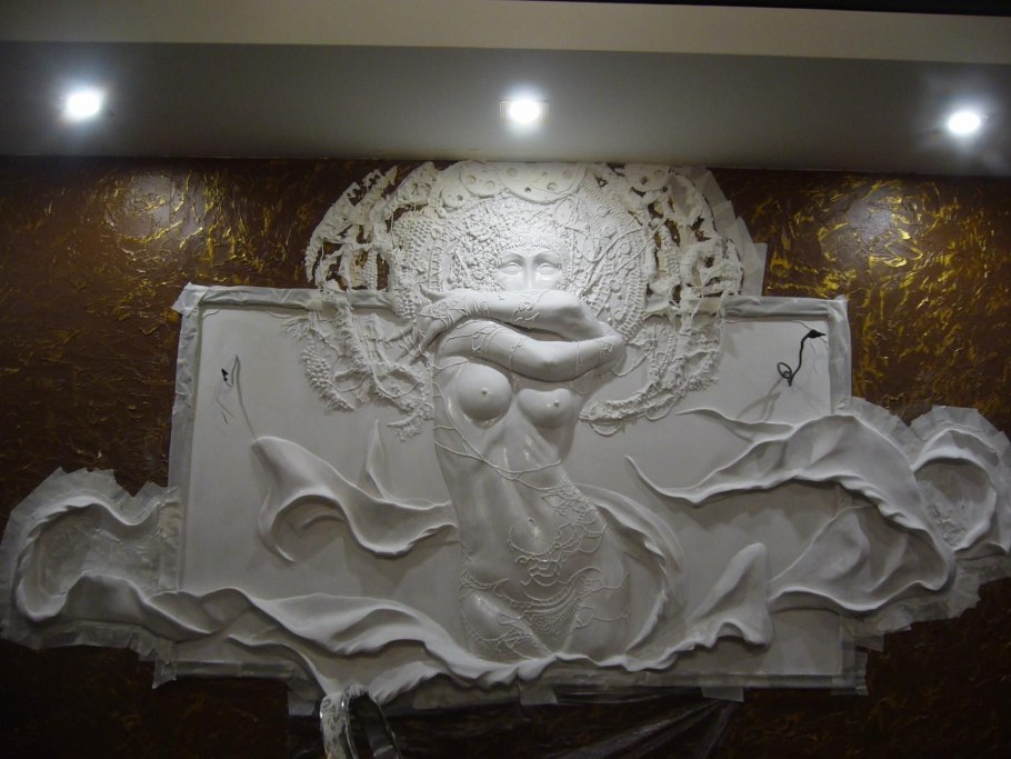 Настенные скульптуры из гипса