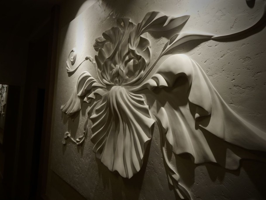 Лепные барельефы