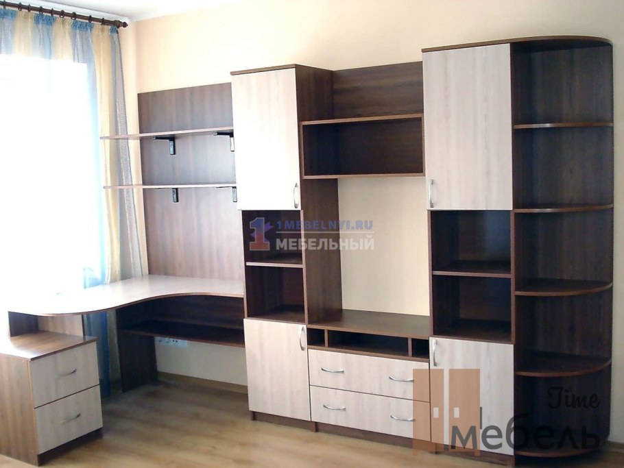 Стенка с угловым столом