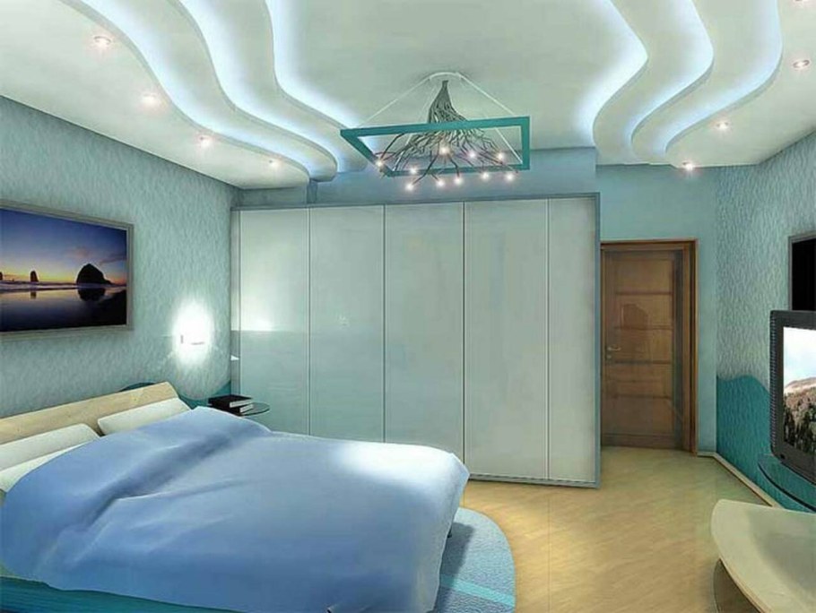 Потолок в спальне