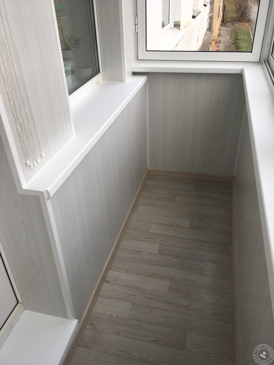 Отделка балкона внутри