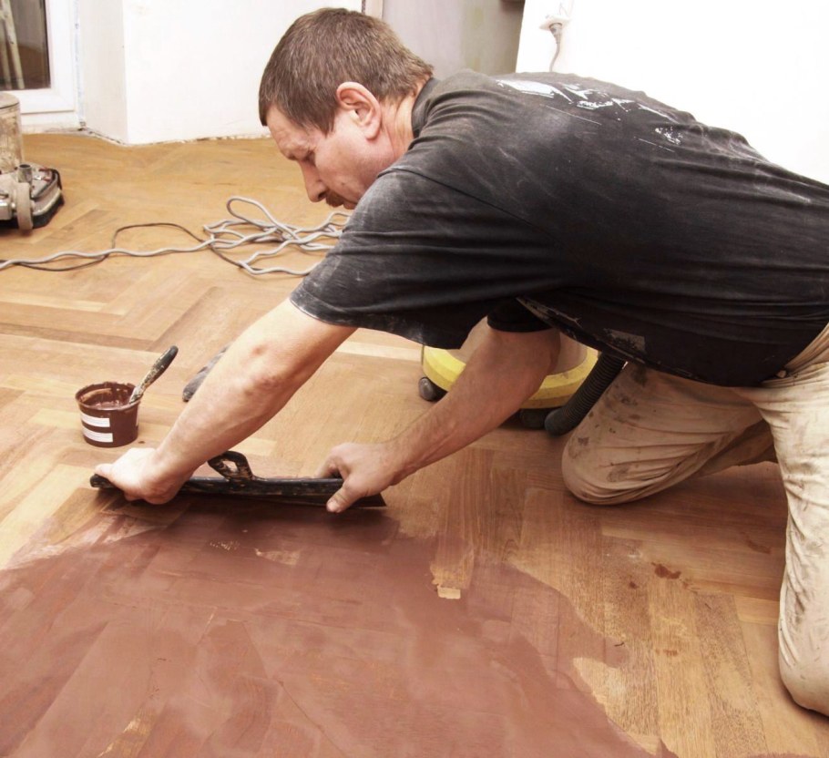 Зашпаклевать деревянный пол