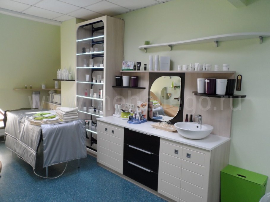 Гарнитур для кабинета косметолога