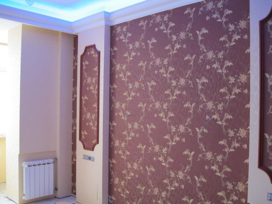 Оклеить комнату