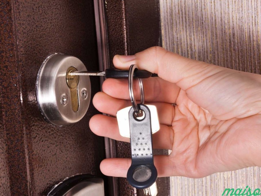 Как установить врезной замок на межкомнатную дверь