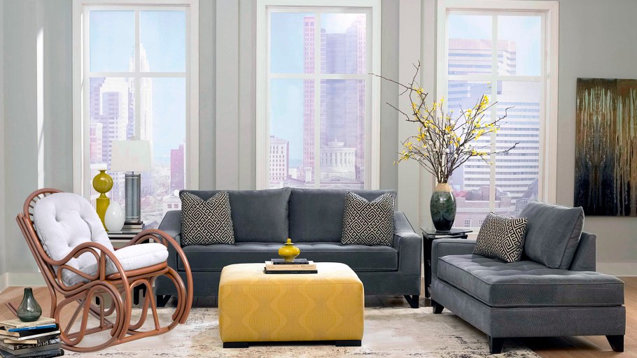 Диван в интерьере