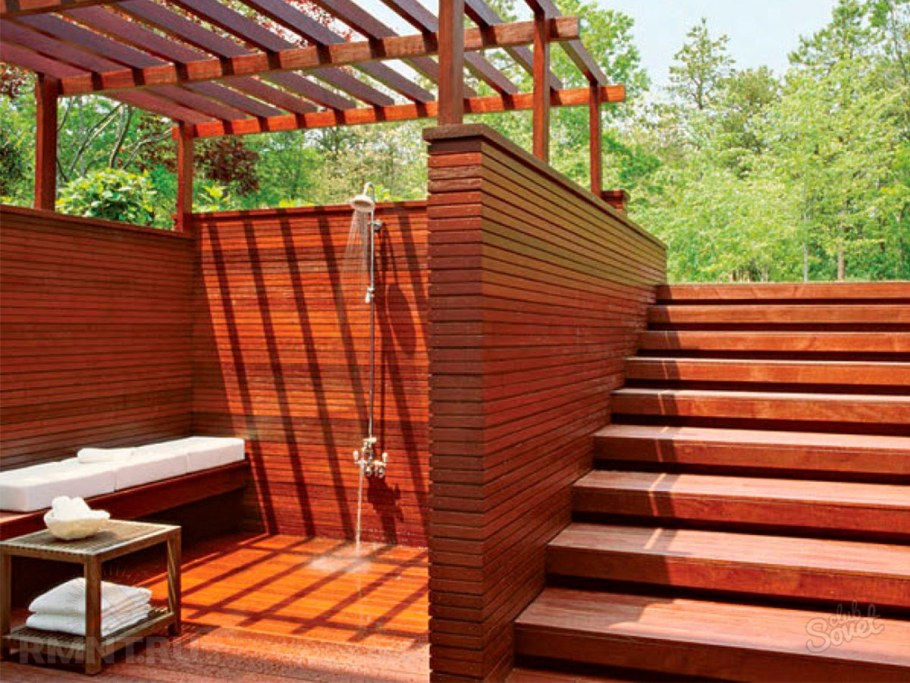 Красивый летний душ