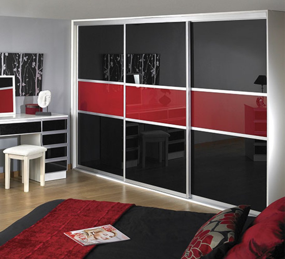 Большой шкаф в прихожую