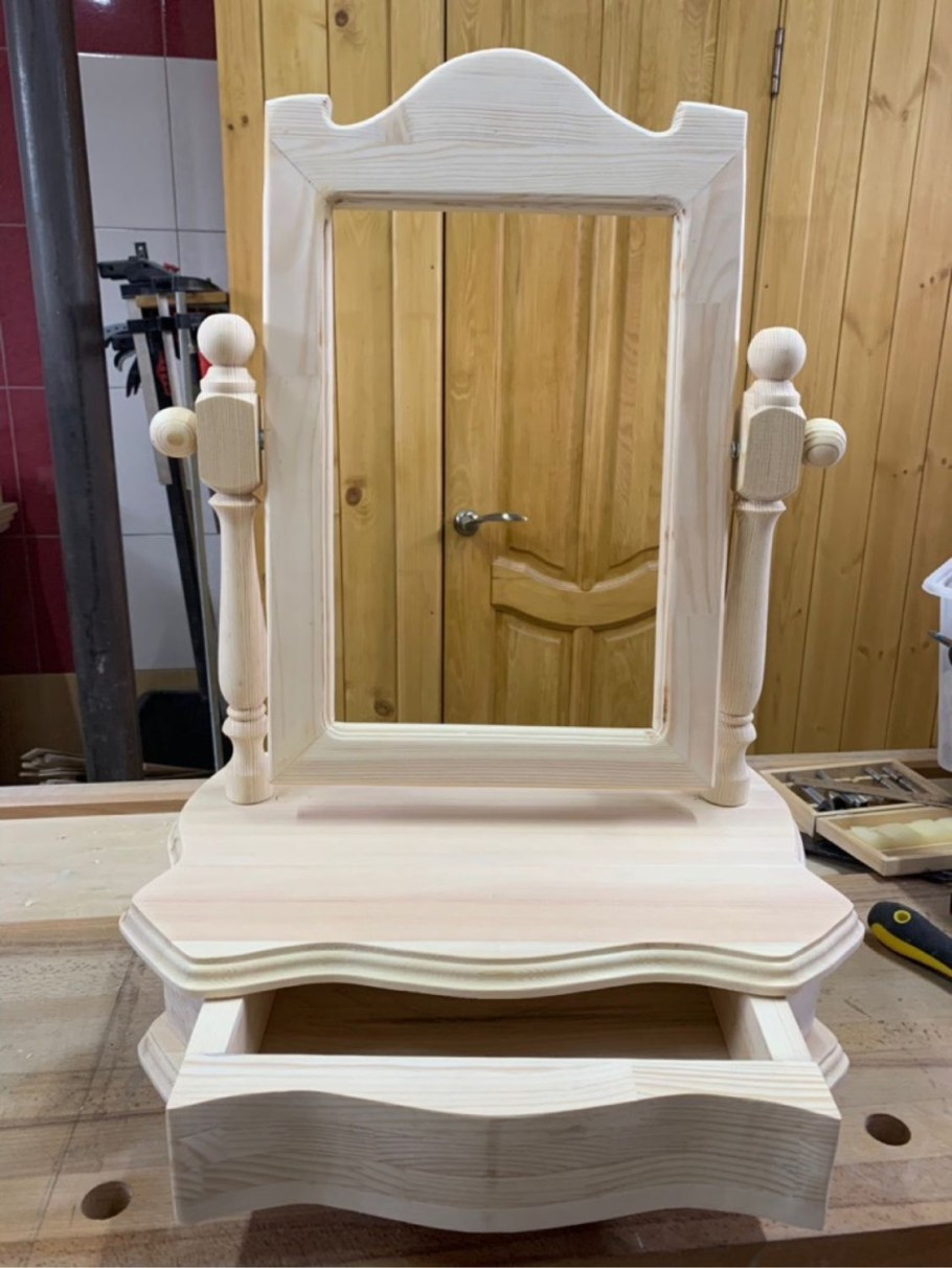 Старинное зеркало псише Ампир