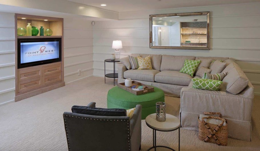 Гостиная без окон