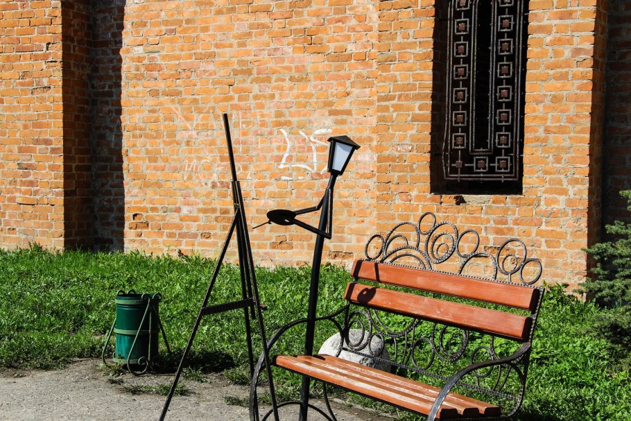 Смоленск Лопатинский сад фонари музыканты